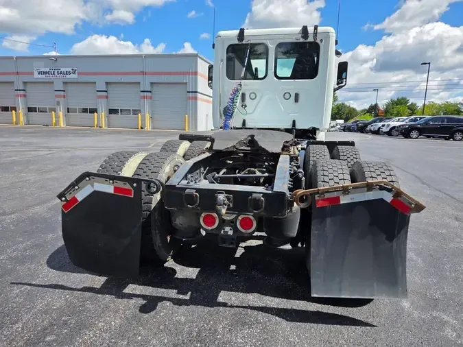 2019 FREIGHTLINER NEW CASCADIA PX12664