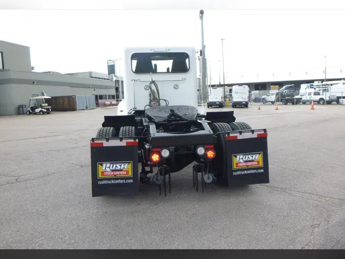 2018 Peterbilt 337