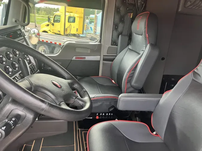 2024 Kenworth W900L