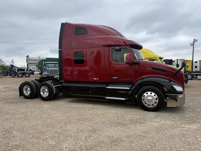 2023 Peterbilt 579