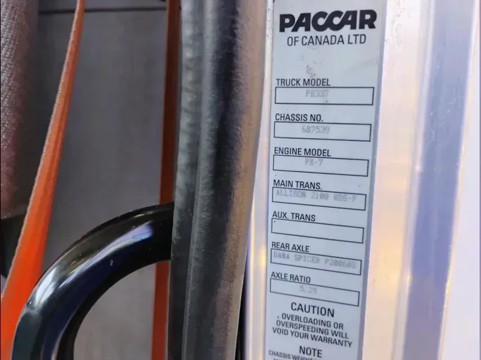 2020 Peterbilt 3377e1b9ed3bf6f63727cdf42adfaf5d32c