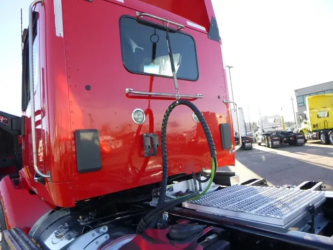 2020 Peterbilt 5797e1c61ea5f10f9840669c2690330a45c