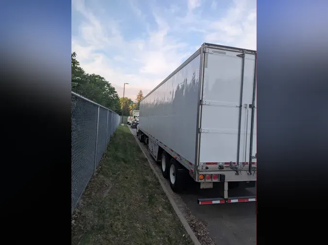 2015 UTILITY TRAILERS VS2RA 48/162/102