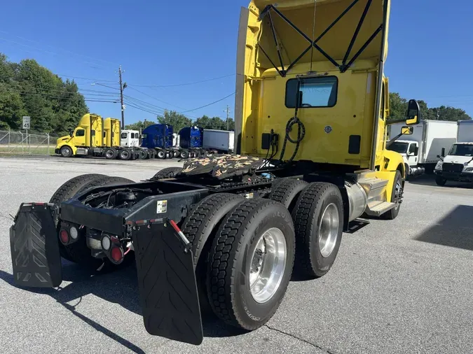 2023 Peterbilt 579