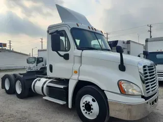 2018 FREIGHTLINER CASCADIA 125