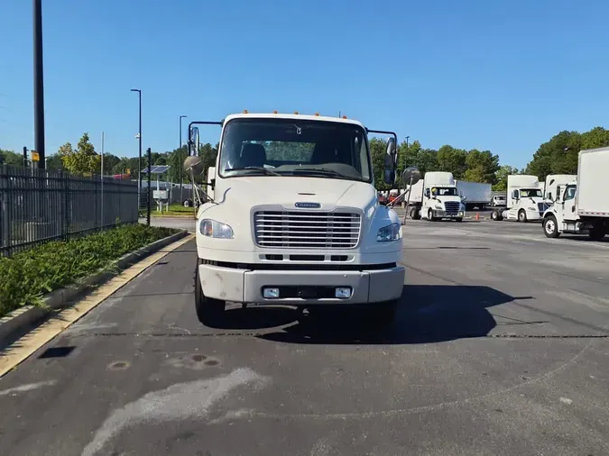 2020 FREIGHTLINER/MERCEDES M2 1067e2a7904555efca2ff211cbf514d92ea