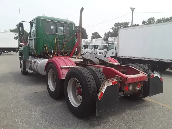 2018 MACK TRUCKS, INC. CHU613