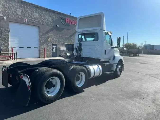 2019 NAVISTAR INTERNATIONAL LT625 DAYCAB T/A7e2ce5f9ef2f4a46bb1f00ddc74eb051