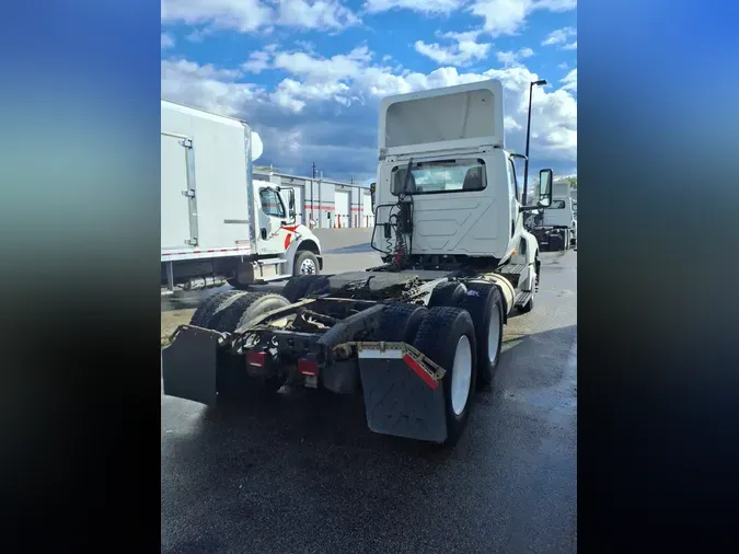 2019 NAVISTAR INTERNATIONAL LT625 DAYCAB T/A