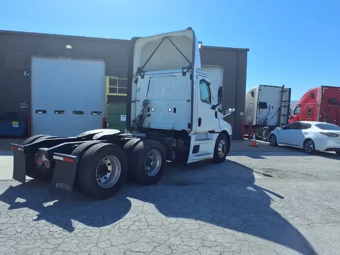 2022 FREIGHTLINER/MERCEDES NEW CASCADIA PX12664