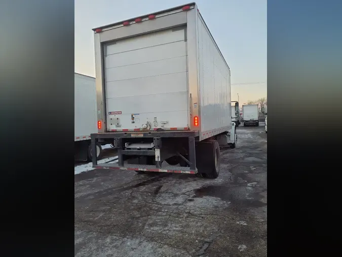 2019 FREIGHTLINER/MERCEDES M2 106