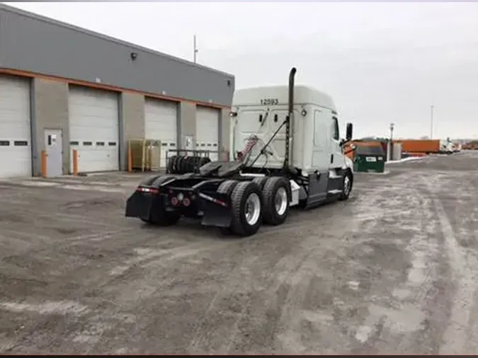 2020 Freightliner Cascadia