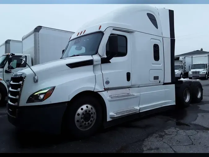 2023 FREIGHTLINER/MERCEDES NEW CASCADIA PX126647e3817d4a9f2ad46dab1c61c33f8f33f