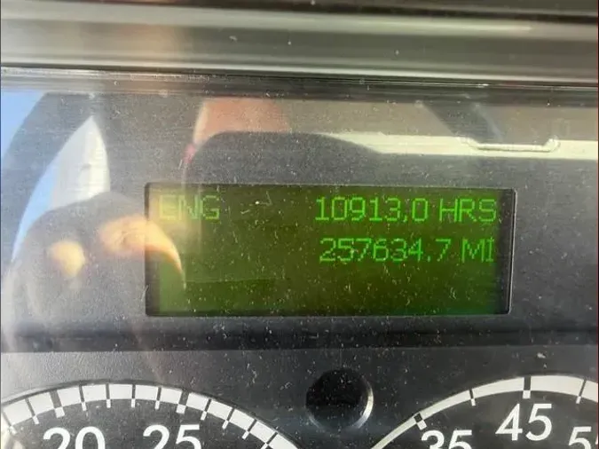 2020 Freightliner Business Class M2 106