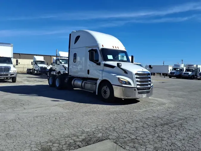 2020 FREIGHTLINER/MERCEDES NEW CASCADIA PX12664