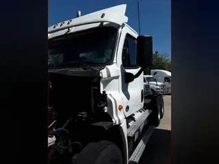 2017 FREIGHTLINER/MERCEDES CASCADIA 125