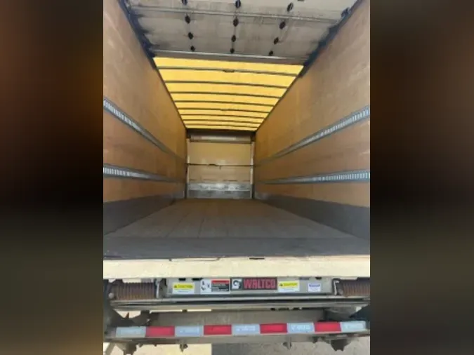 2021 FREIGHTLINER M2 106
