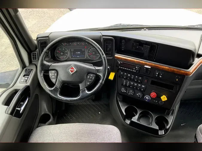 2021 INT LT625 6x4