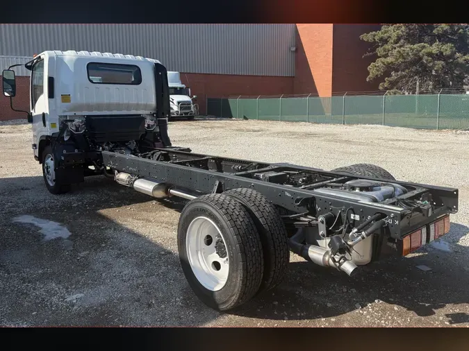 2025 ISUZU GAS NPRGASHD