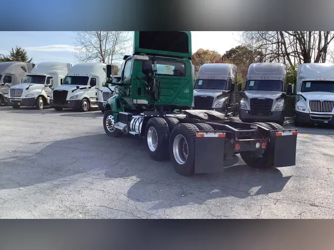 2020 International LT7e49bb7d3f94acb82d3ce5315d37429e