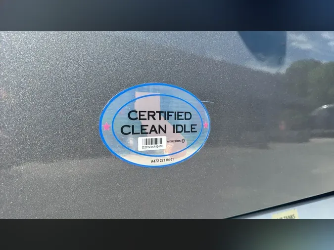 2021 Freightliner Cascadia 126