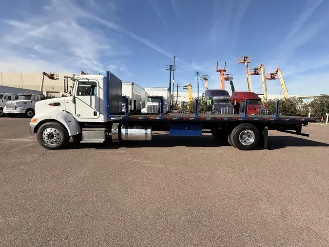 2018 Peterbilt 337