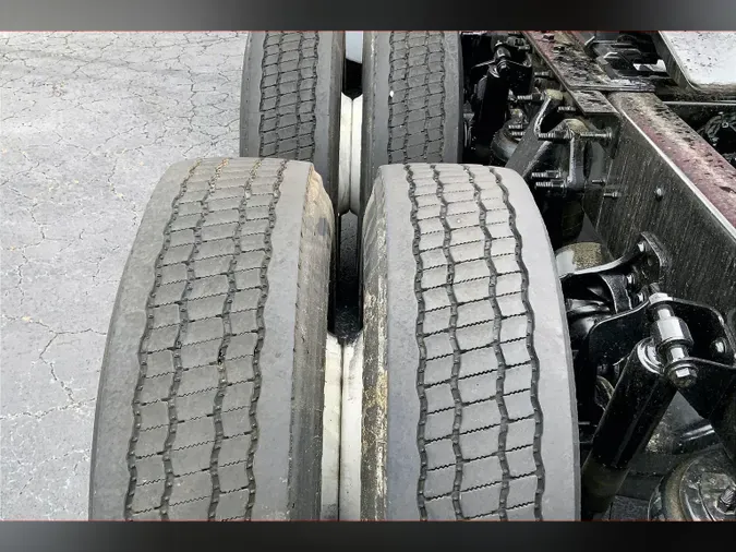 2023 INT LT625 6X4
