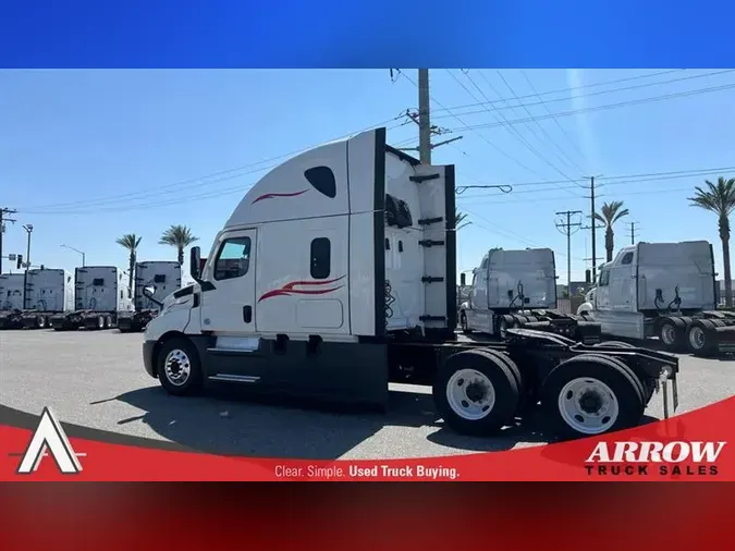 2021 FREIGHTLINER CA126