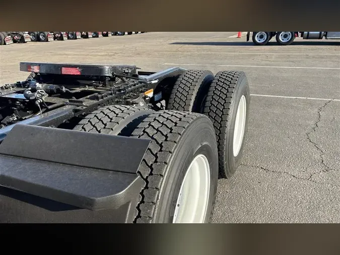 2022 FREIGHTLINER CA1267e526583aa4369d1c951113b1018b197