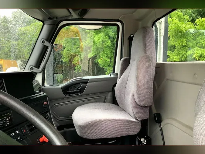 2020 INT LT625 6x4