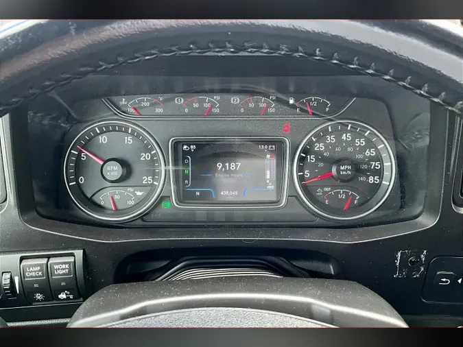 2021 INT LT625 6x4