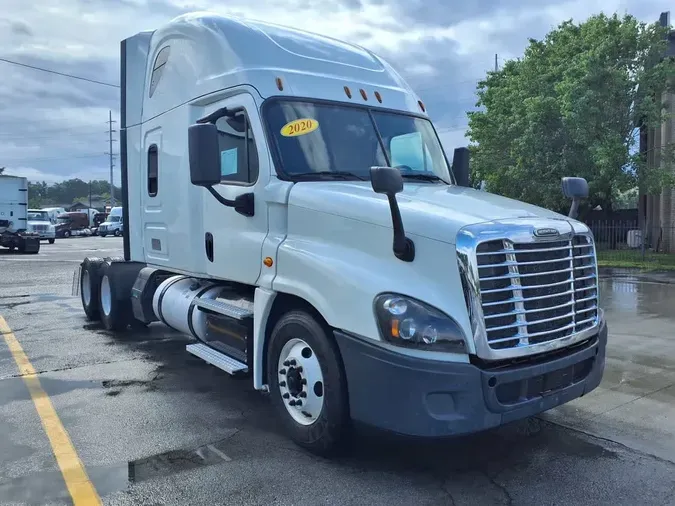 2020 FREIGHTLINER CASCADIA 125