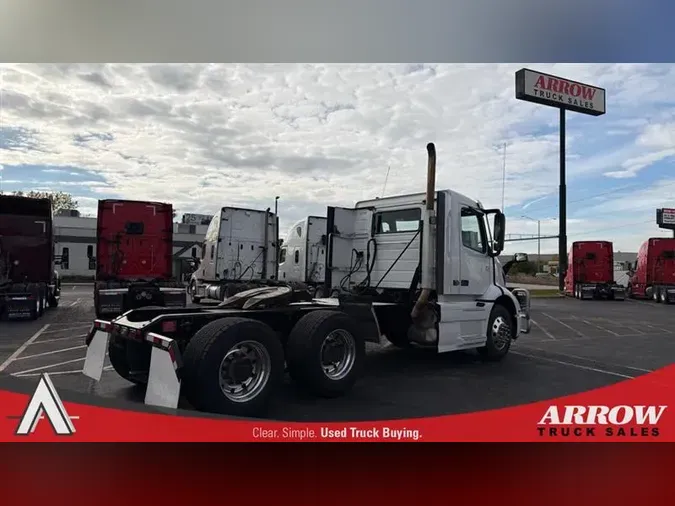 2023 VOLVO VNR3007e5673eb32e25314092f3e2e22f06547