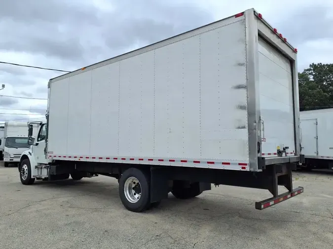 2019 FREIGHTLINER M2 106