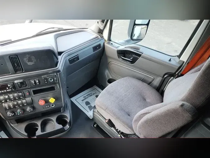 2022 INTERNATIONAL LT625