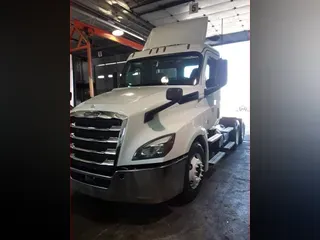 2020 FREIGHTLINER/MERCEDES NEW CASCADIA PX12664