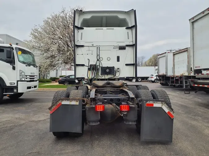 2019 NAVISTAR INTERNATIONAL LT625 SLPR CAB