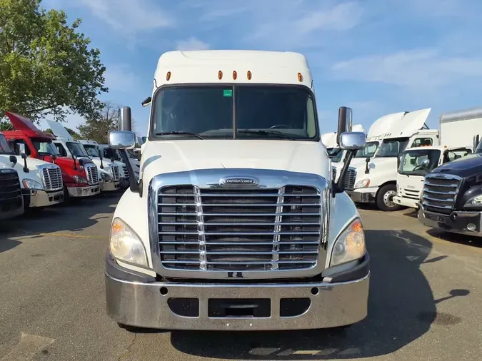 2019 FREIGHTLINER CASCADIA 125