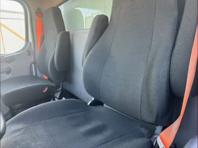 2020 FREIGHTLINER/MERCEDES M2 1067e5f387fb4c58b8f9c1511575a130894