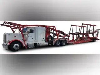 2013 Peterbilt 388