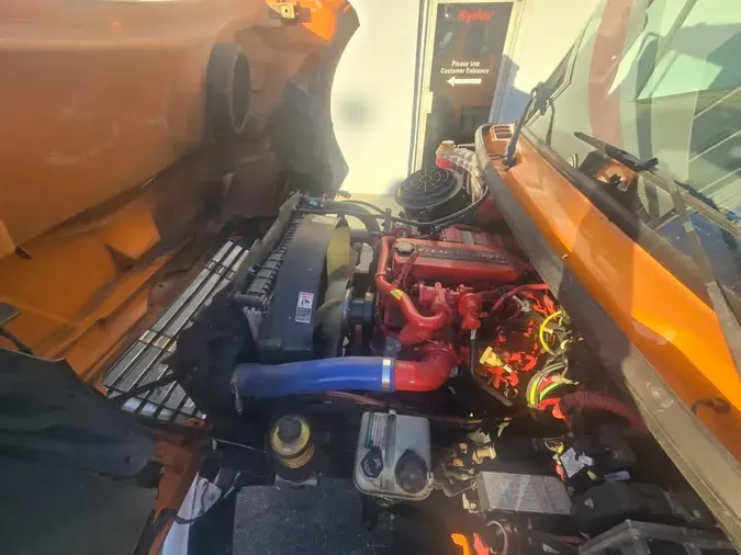 2020 FREIGHTLINER/MERCEDES M2 1067e606654aae0cfe20c56b99ba97798ff