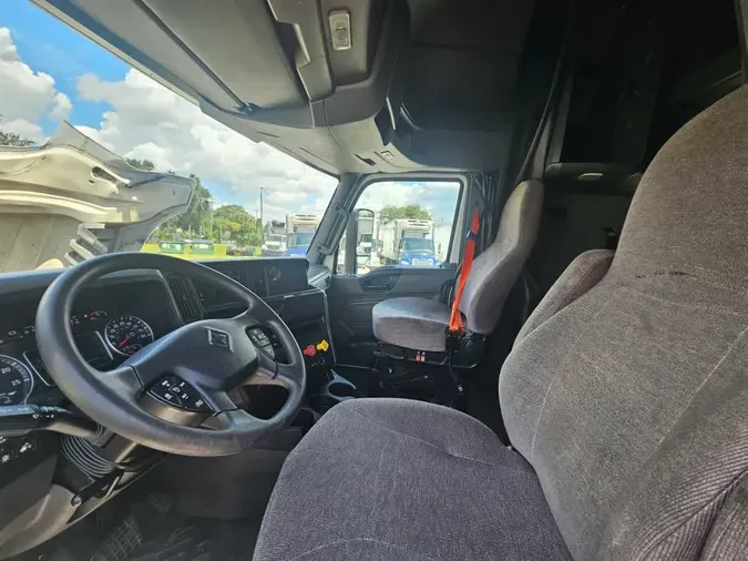 2020 NAVISTAR INTERNATIONAL LT625 SLPR CAB