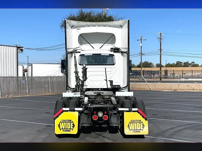 2021 INT LT625 6x4