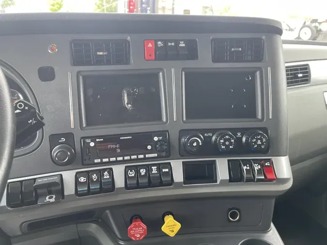 2020 Kenworth T680