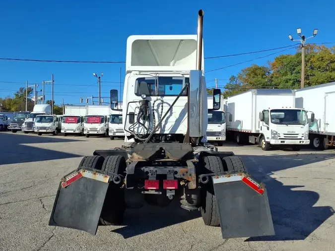 2021 NAVISTAR INTERNATIONAL LT625 DAYCAB S/A