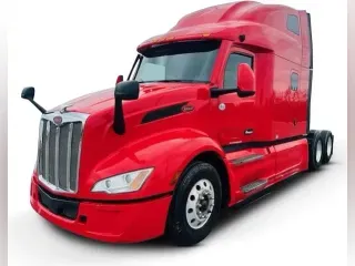 2022 Peterbilt 579