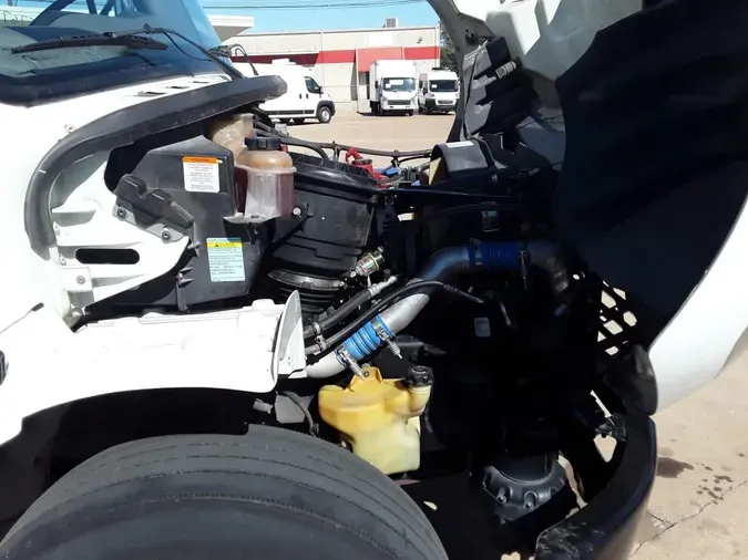 2019 FREIGHTLINER/MERCEDES M2 106