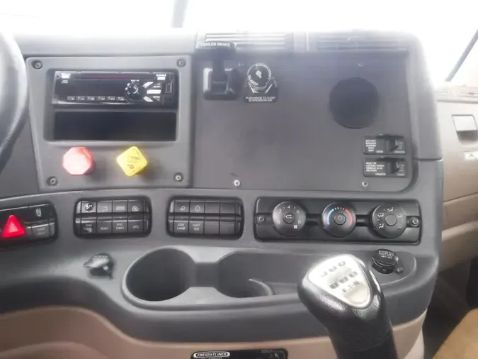 2020 FREIGHTLINER CASCADIA 125