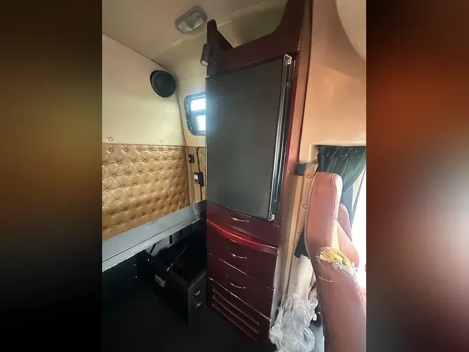 2019 WESTERN STAR 5700XE