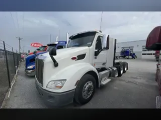 2015 Peterbilt 579